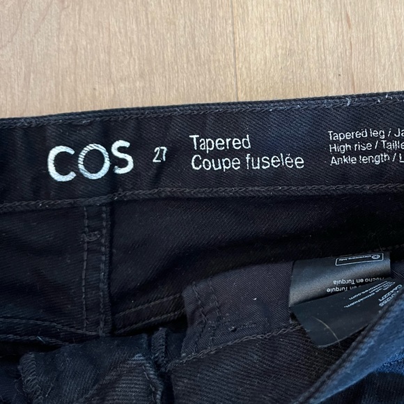 COS Tapered leg pitch black jeans - Picture 2 of 4